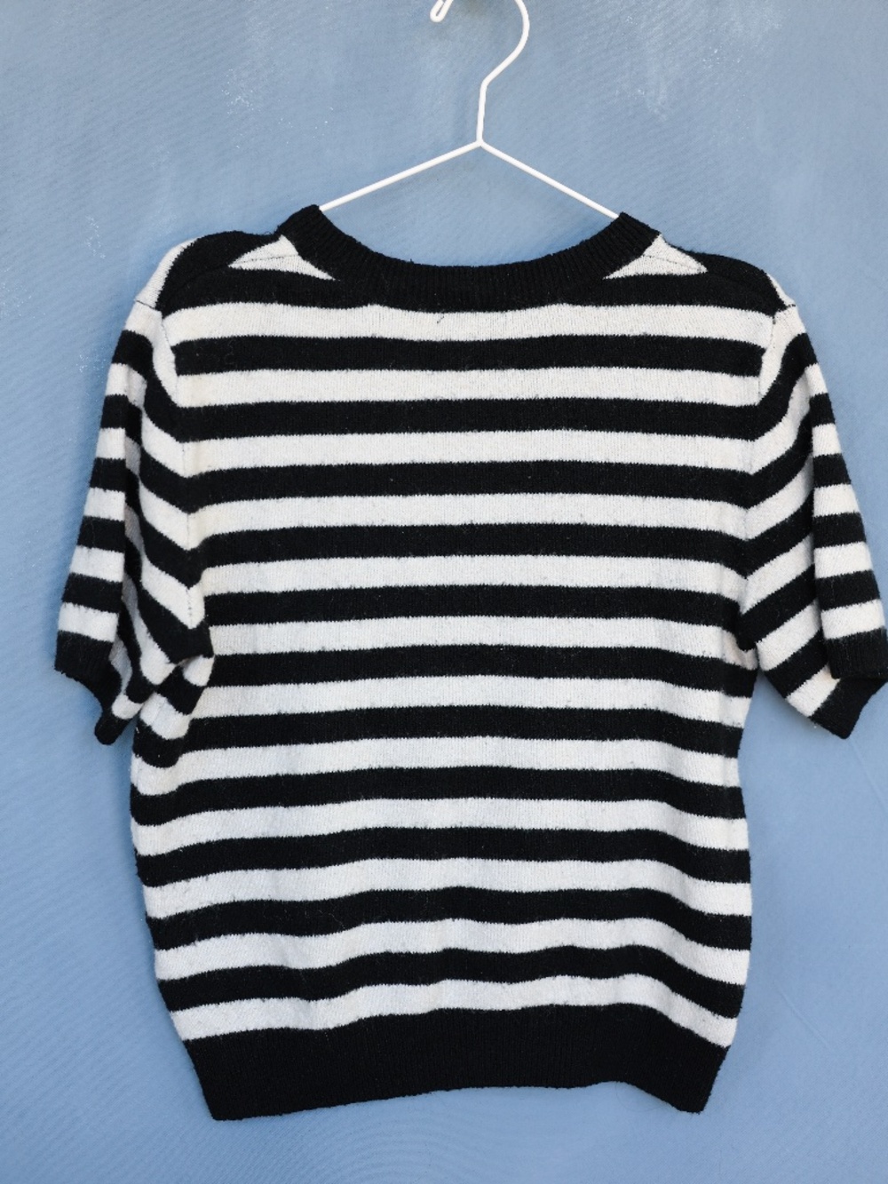 H&M Black & White Striped Short sleeve Sweater Top, small-medium, stretch fit
